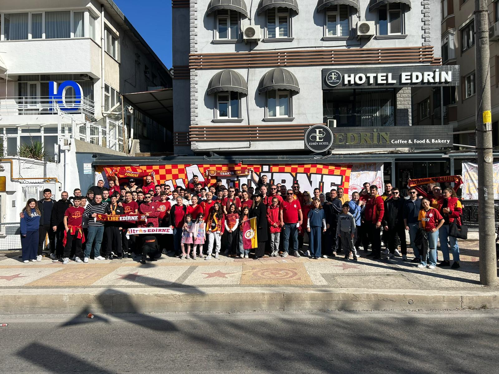ultrAslanLİSE Edirne Temsilciliğimiz Geleneksel Kahvaltıda Buluştu