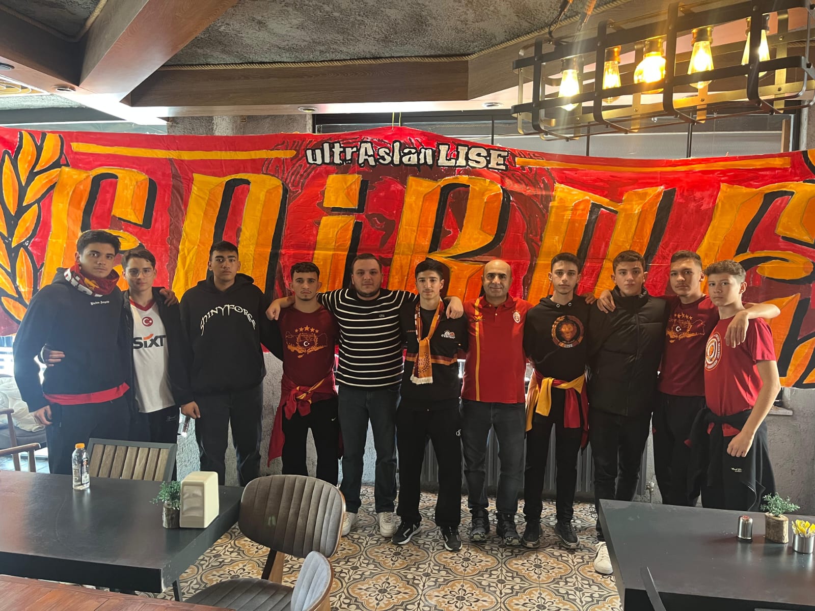 ultrAslanLİSE Edirne Temsilciliğimiz Geleneksel Kahvaltıda Buluştu